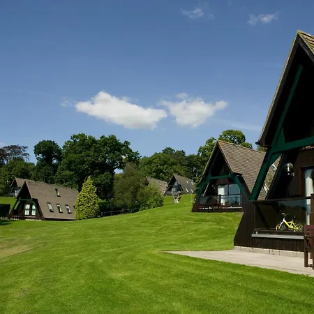 Rutland Hall Lakeside Lodges Oakham Extérieur photo