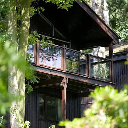 Rutland Hall Lakeside Lodges Oakham Extérieur photo